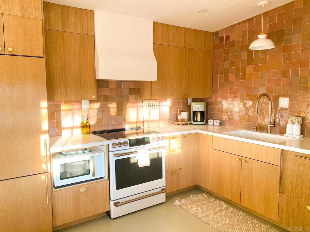5215 Shadow Mountain Road Property Photo 8