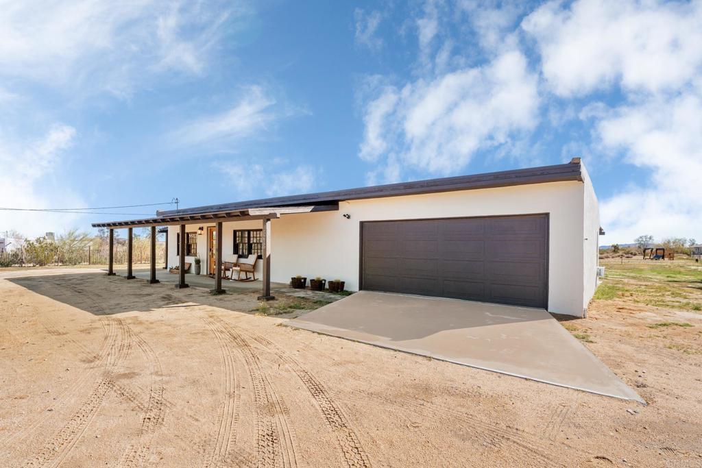 5215 Shadow Mountain Road Property Photo 11