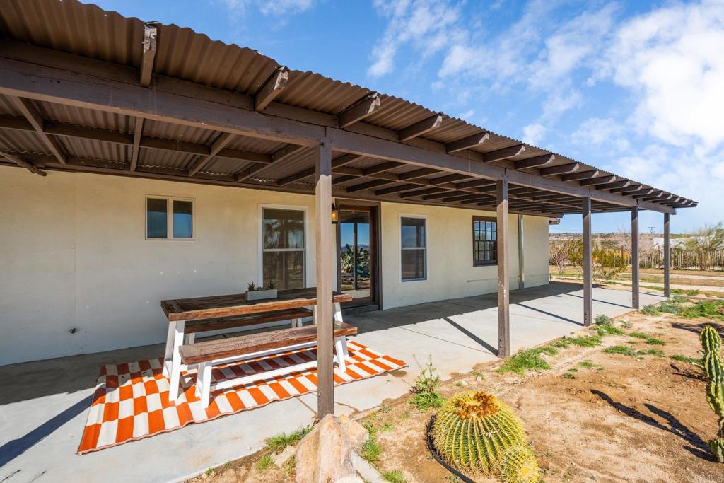 5215 Shadow Mountain Road Property Photo 16