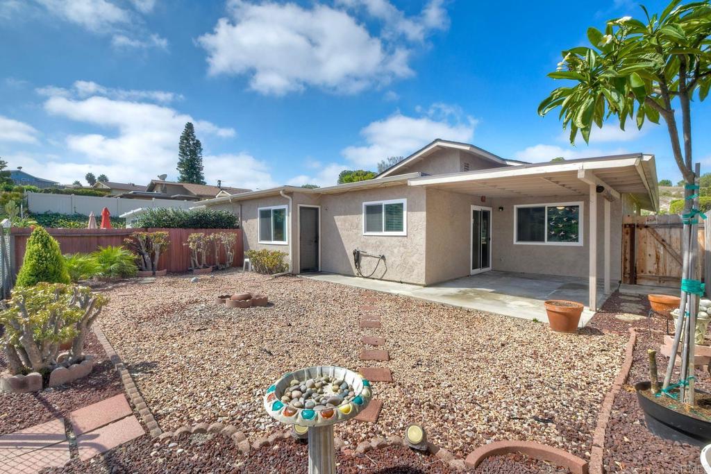 1344 Panorama Ridge Property Photo 22