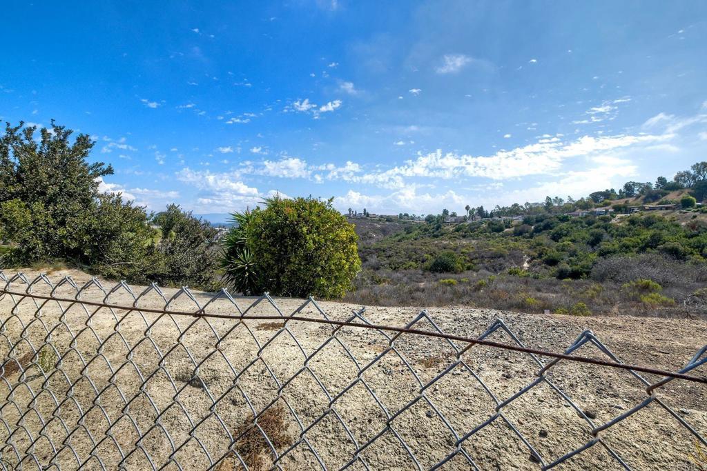 1344 Panorama Ridge Property Photo 24