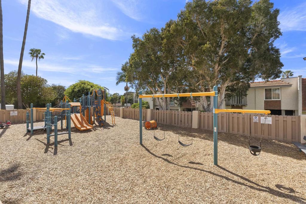 4169 Balboa Way Property Photo 21