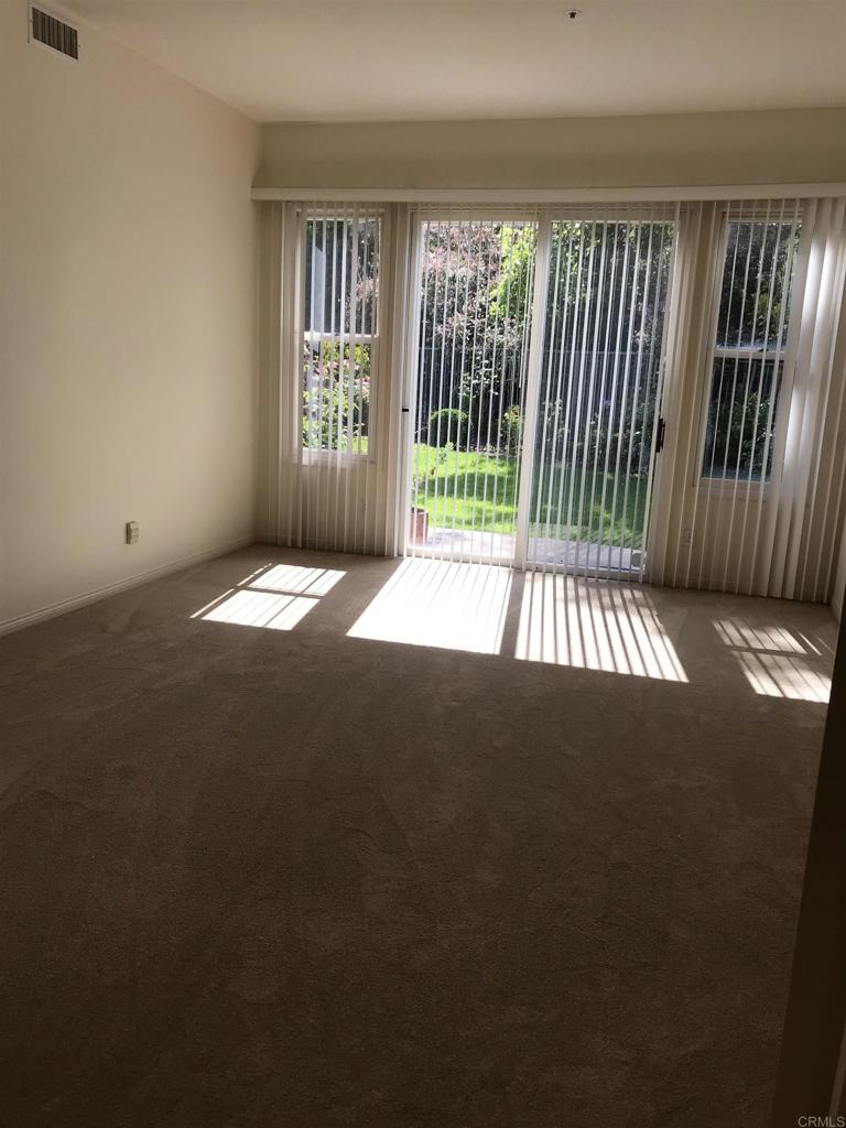 14327 Calle Andalucia Property Photo 3