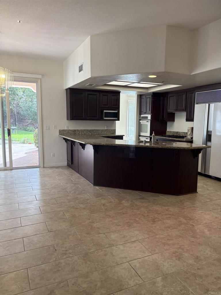 14327 Calle Andalucia Property Photo 17