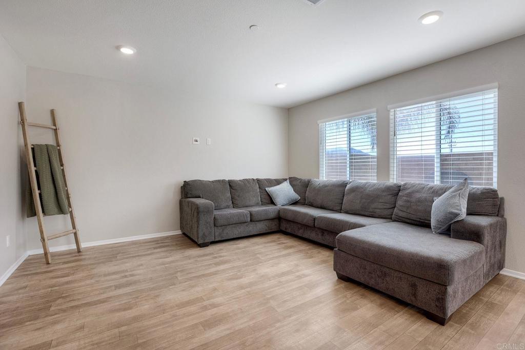 30943 Envision Court Property Photo 7
