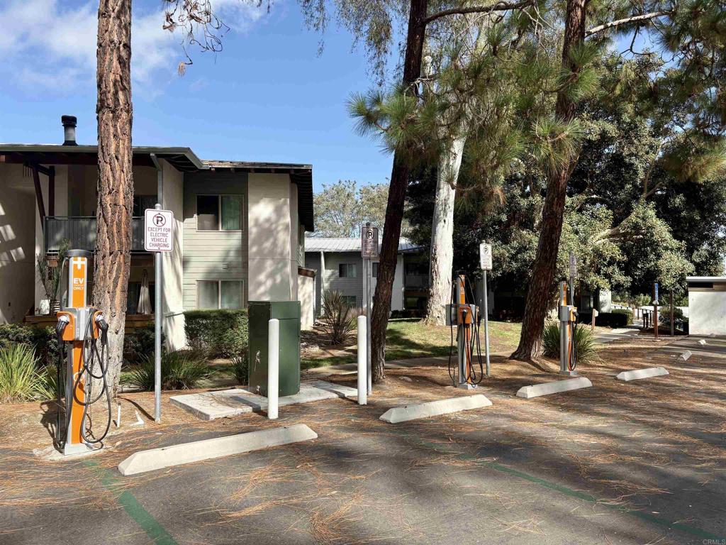 1760 S El Camino Real D208 Property Photo 24