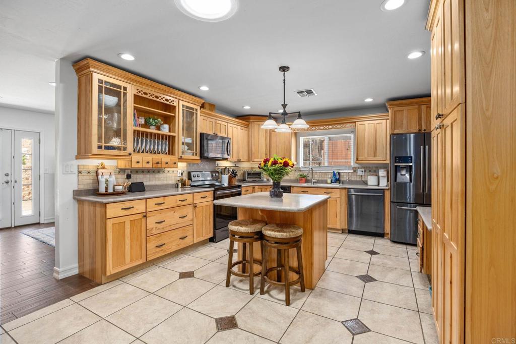24376 Rutherford Road Property Photo 13