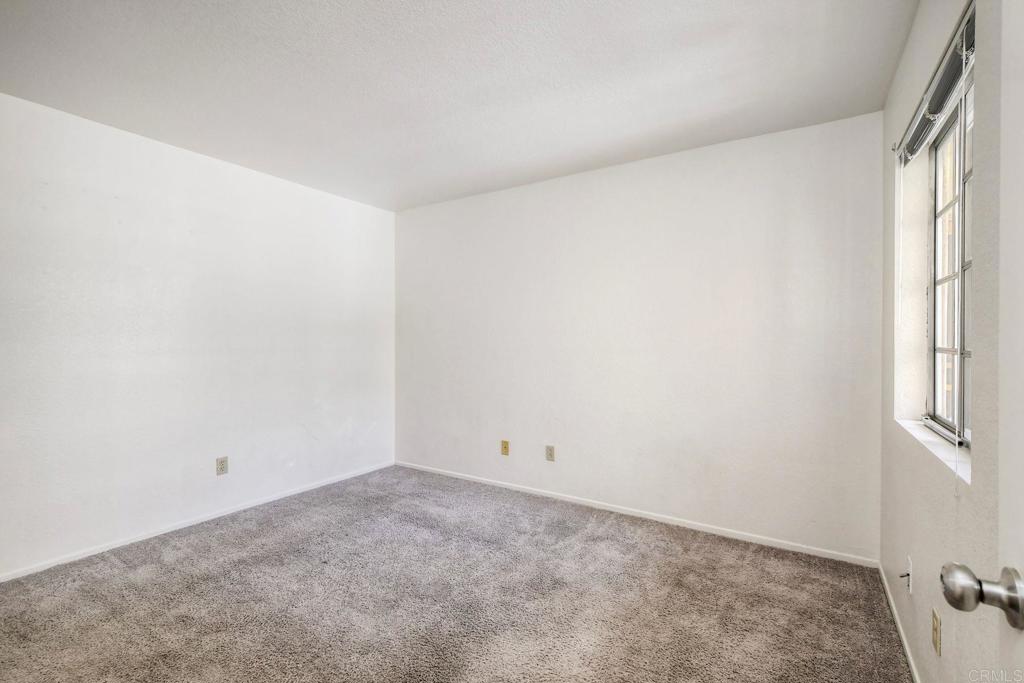 750 Breeze Hill Road 121 Property Photo 11