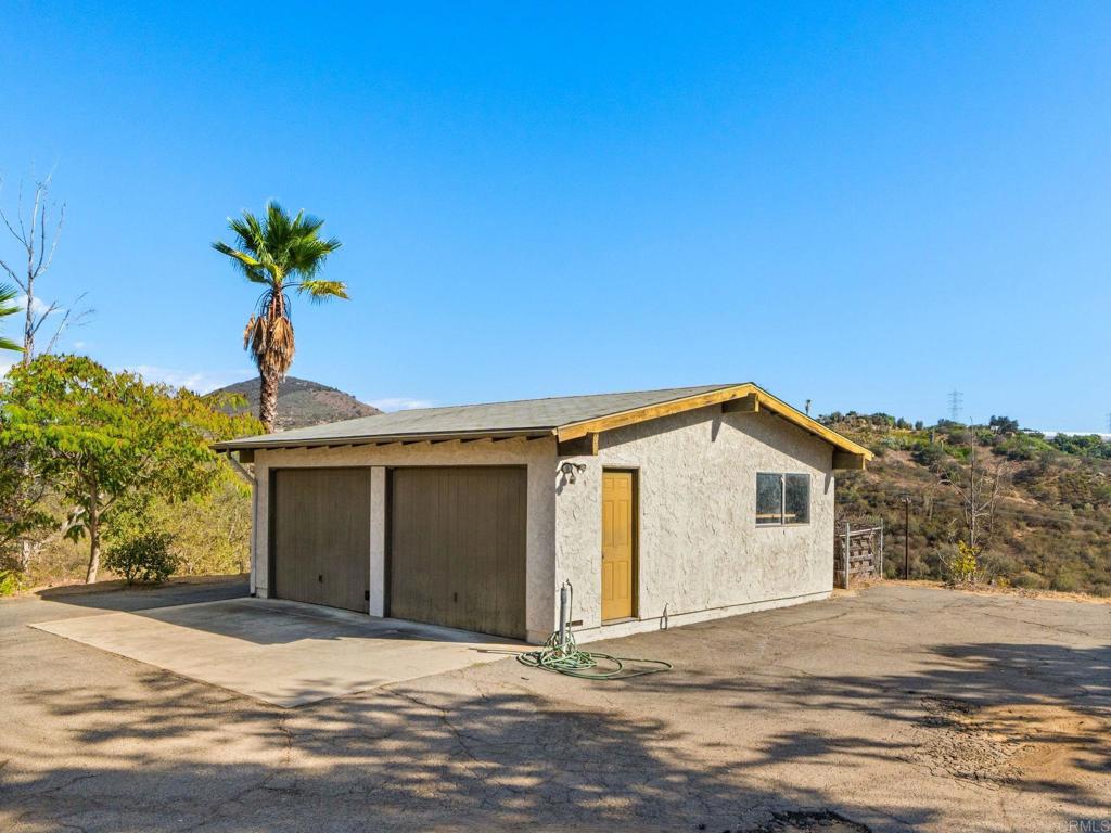 30126 Castlecrest Drive Property Photo 59