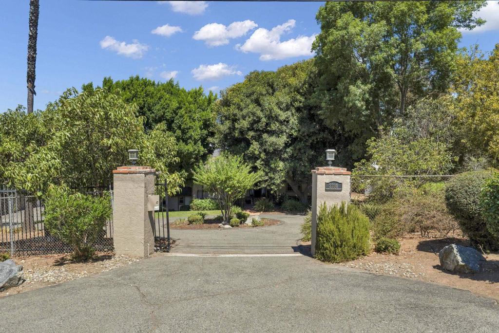 2730 Mountain View Drive Property Photo 5