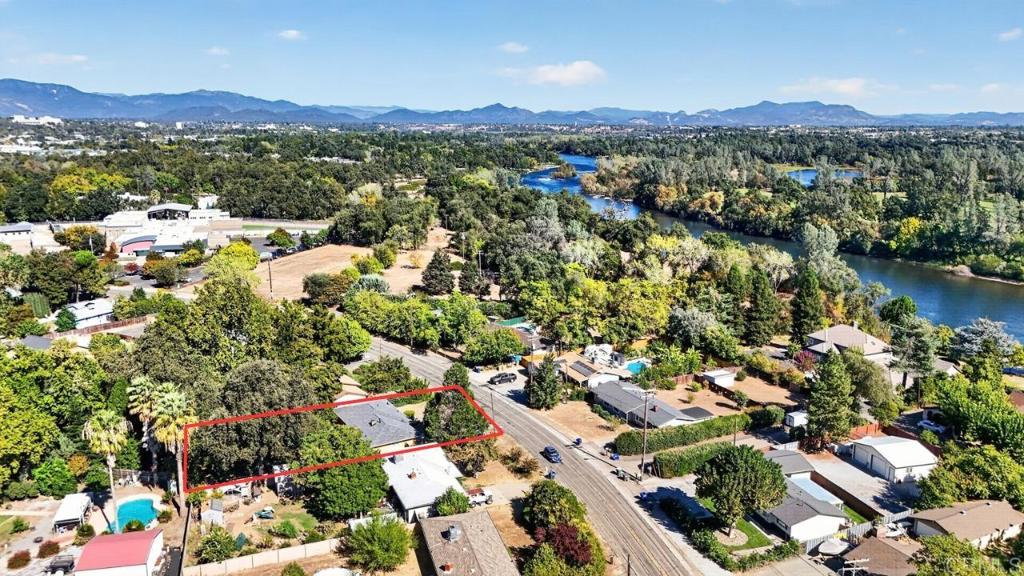 4398 E Bonnyview Road Property Photo 2