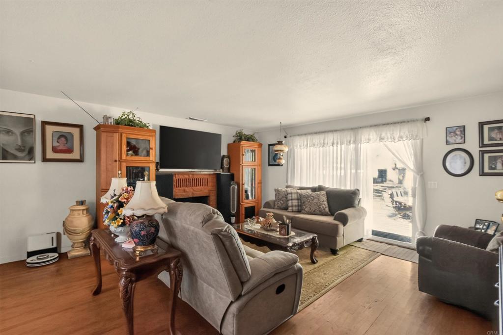 4398 E Bonnyview Road Property Photo 15