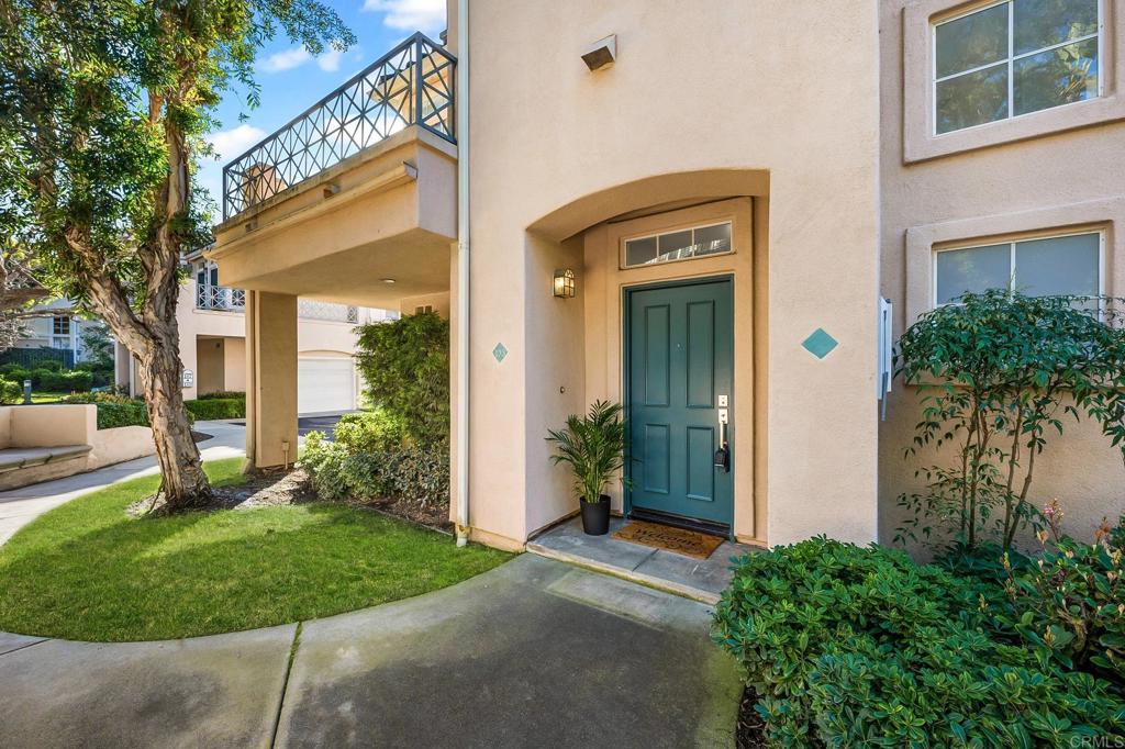 193 Shorebreaker Drive Property Photo 2