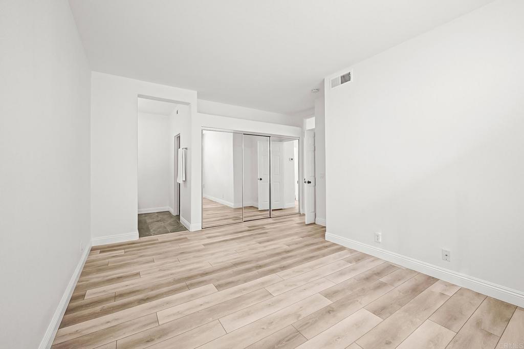 193 Shorebreaker Drive Property Photo 10