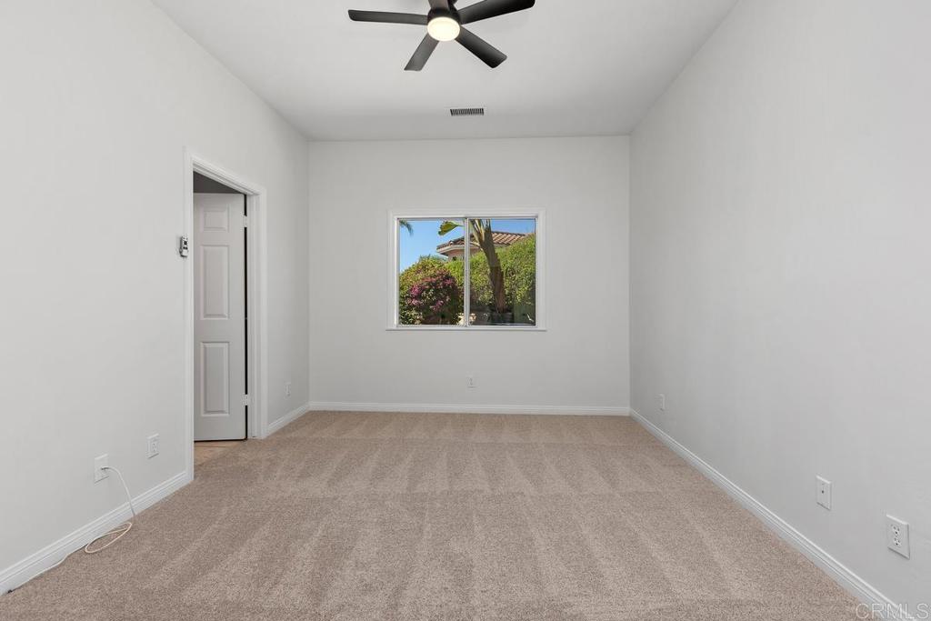 2286 Crest Hill Lane Property Photo 15