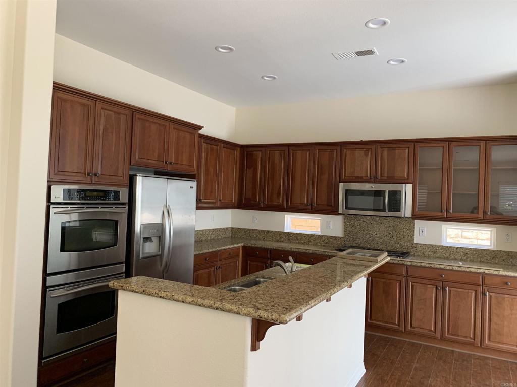 12975 Flintwood Way Property Photo 13