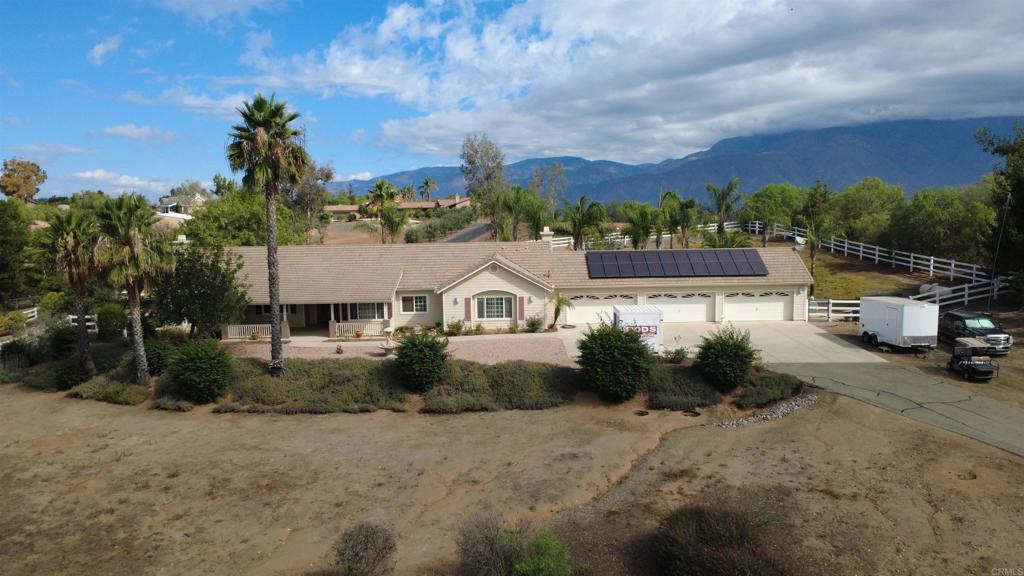 30540 Palomar Vista Dr Property Photo 2