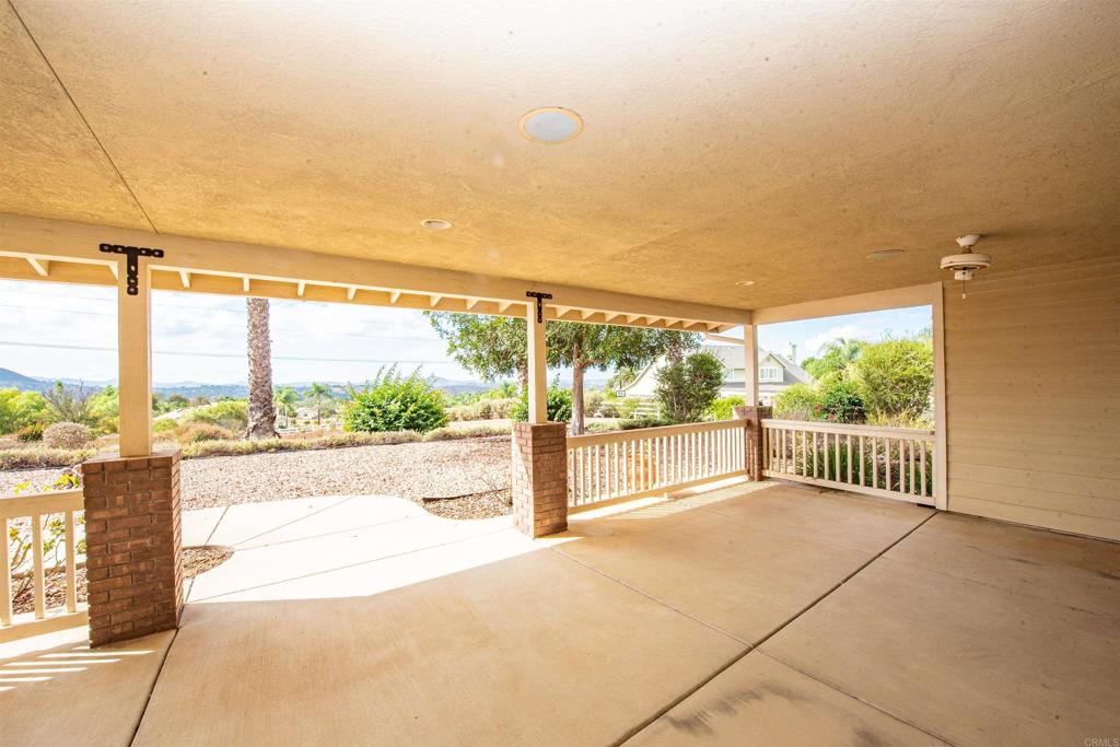 30540 Palomar Vista Dr Property Photo 6