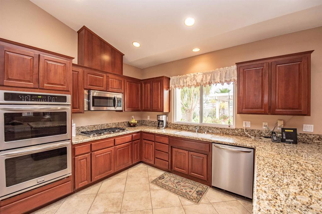 30540 Palomar Vista Dr Property Photo 16