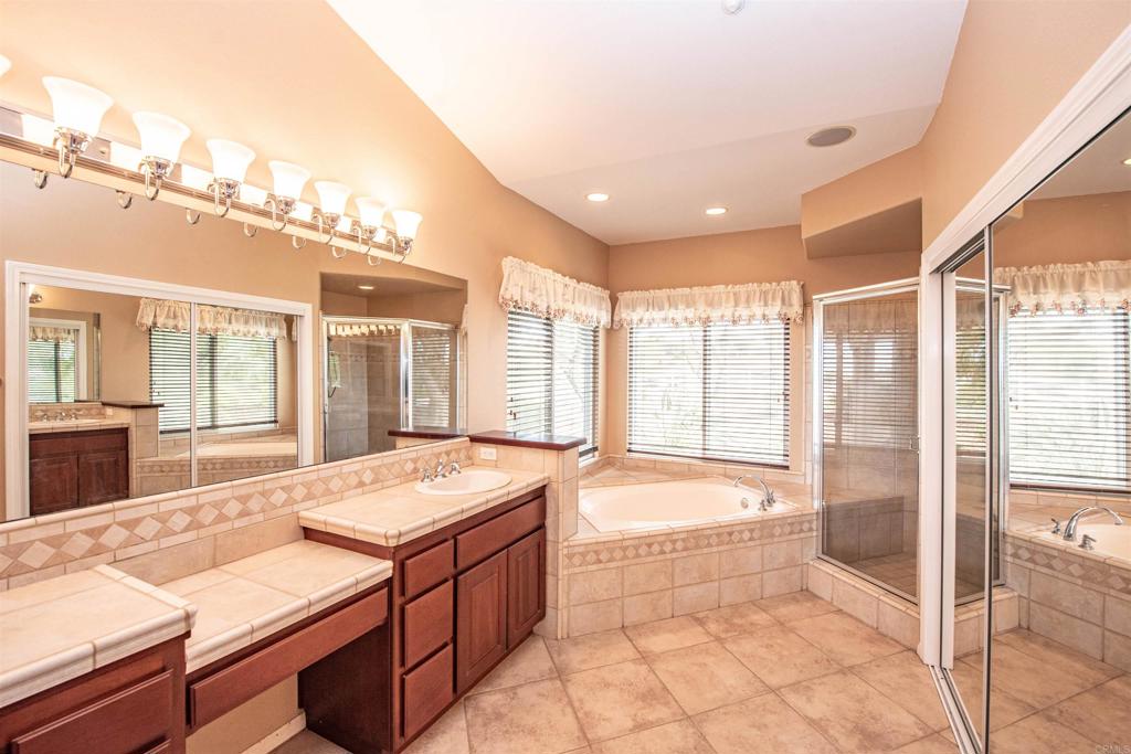 30540 Palomar Vista Dr Property Photo 33