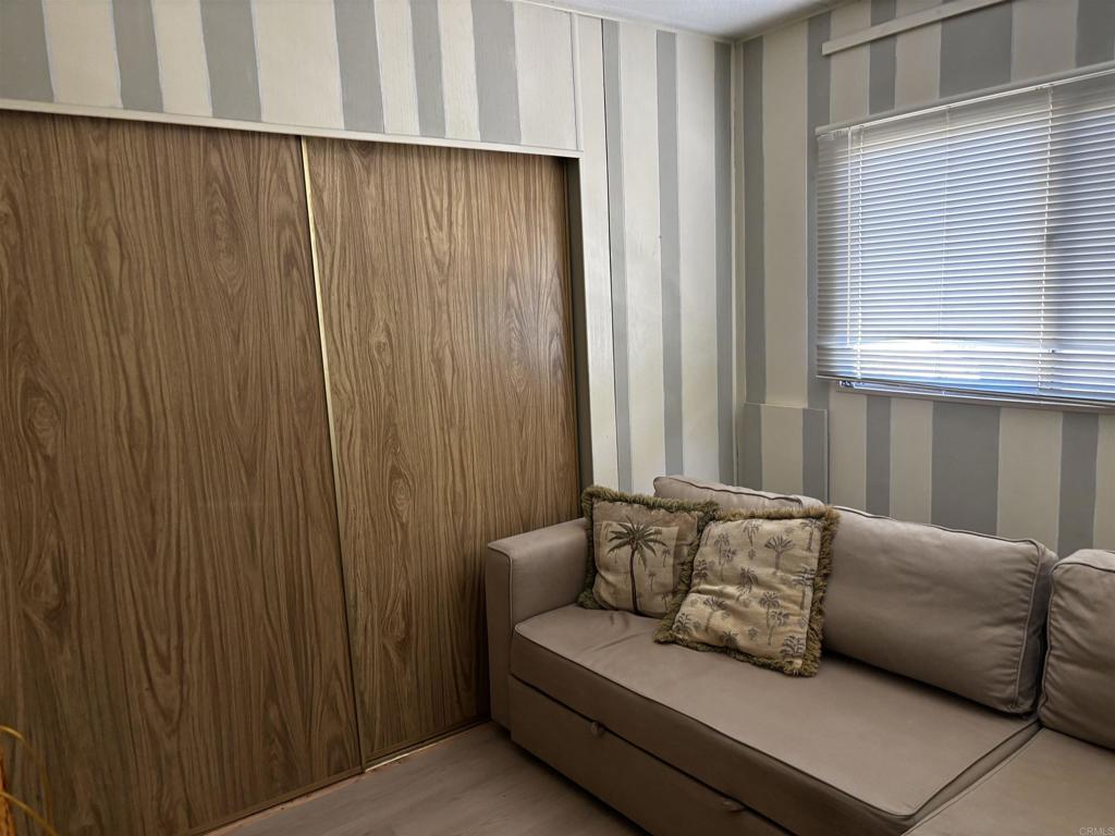 955 Howard Avenue 64 Property Photo 5