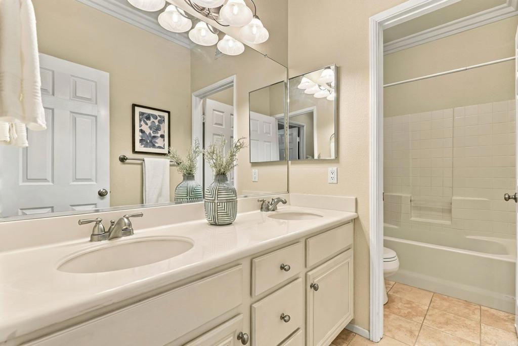 626 Compass Court Property Photo 28