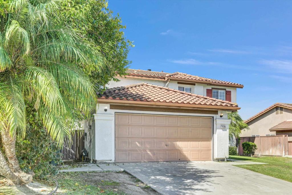 2128 Chateau Ct Property Photo 3