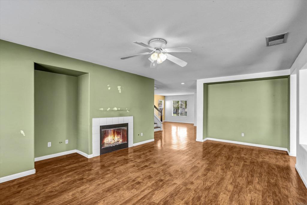 2128 Chateau Ct Property Photo 6