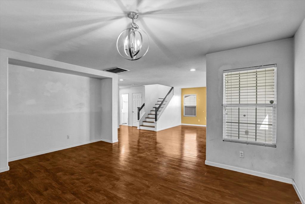 2128 Chateau Ct Property Photo 15