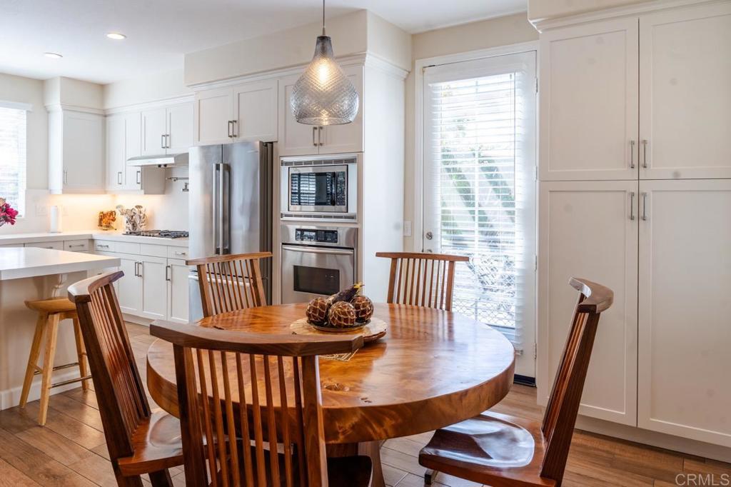605 Saltgrass Avenue Property Photo 8