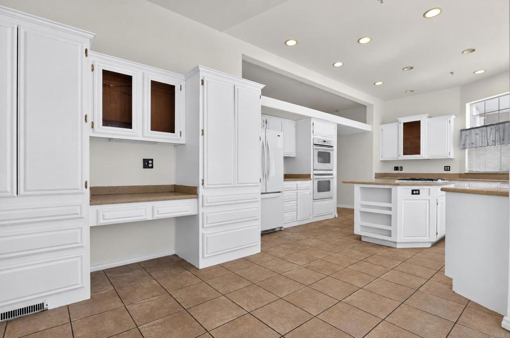 2768 Borrego Springs Road Property Photo 12