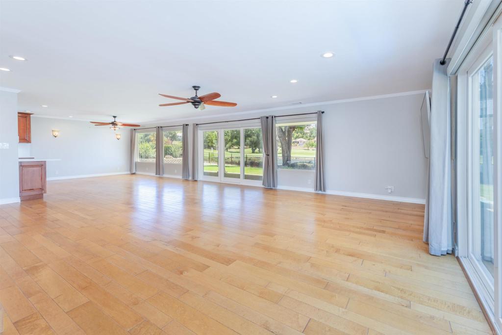 15536 Indian Head Ct Property Photo 9