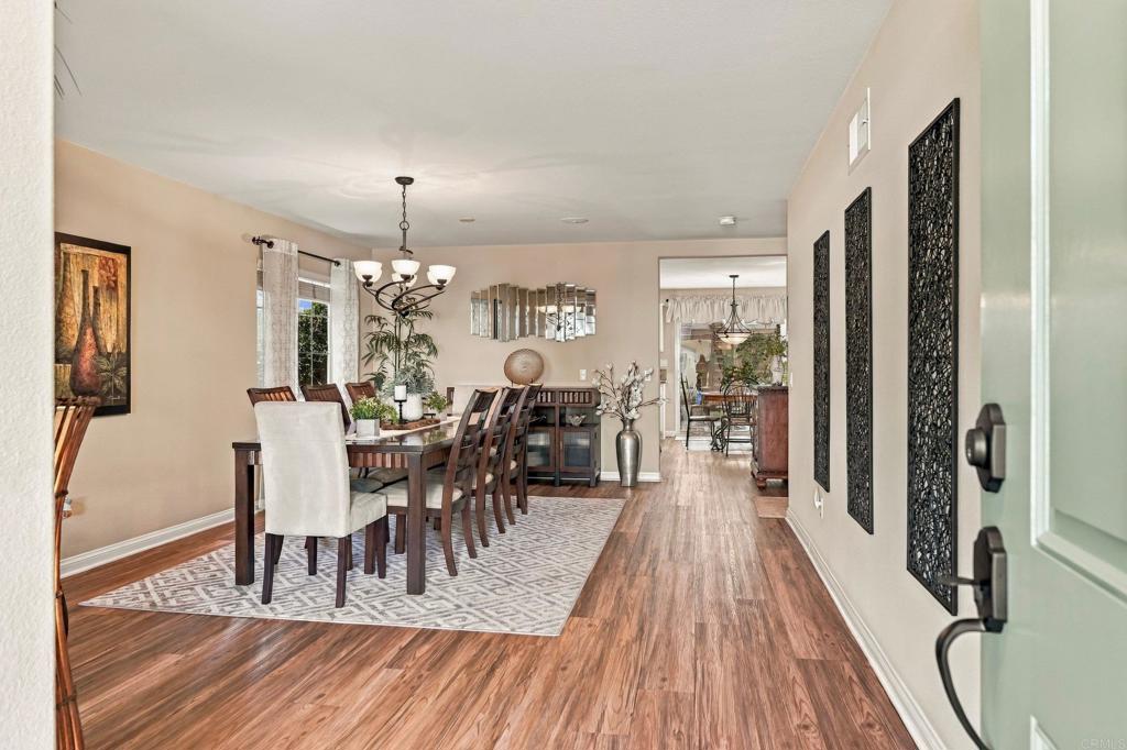 316 Spring Canyon Way Property Photo 6