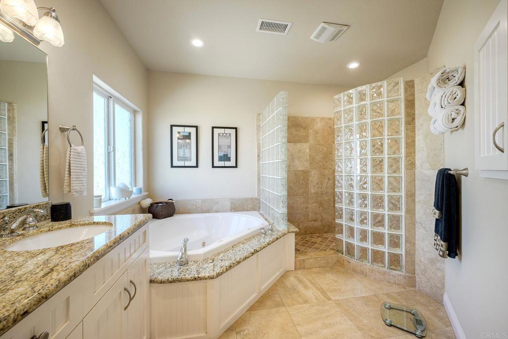 213 Windward Way Property Photo 31