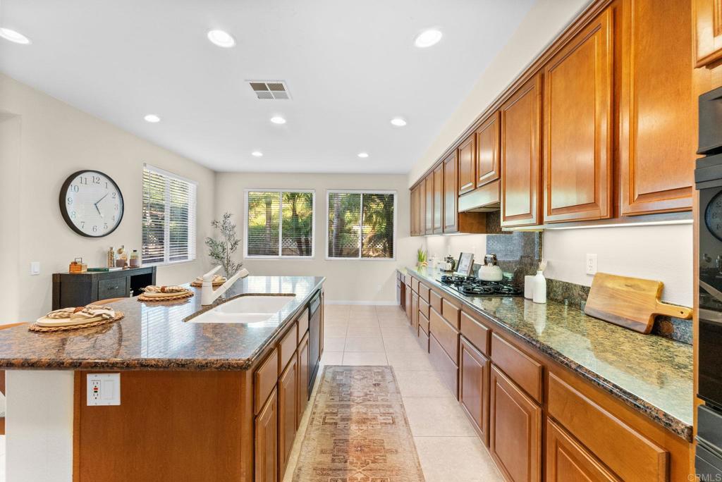 6584 Coneflower Drive Property Photo 14