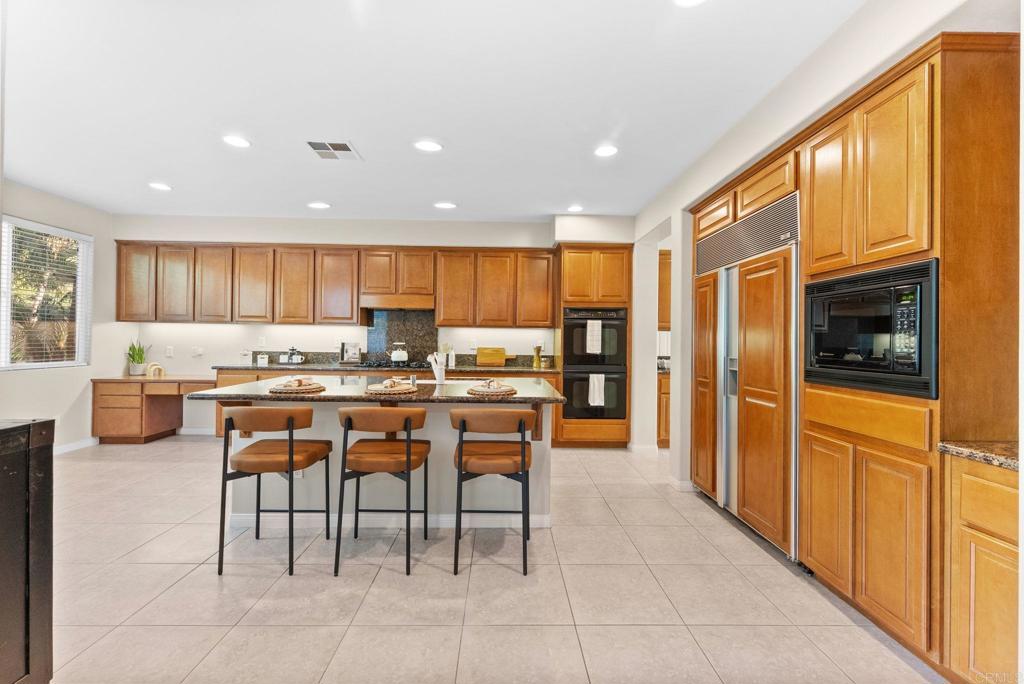 6584 Coneflower Drive Property Photo 16