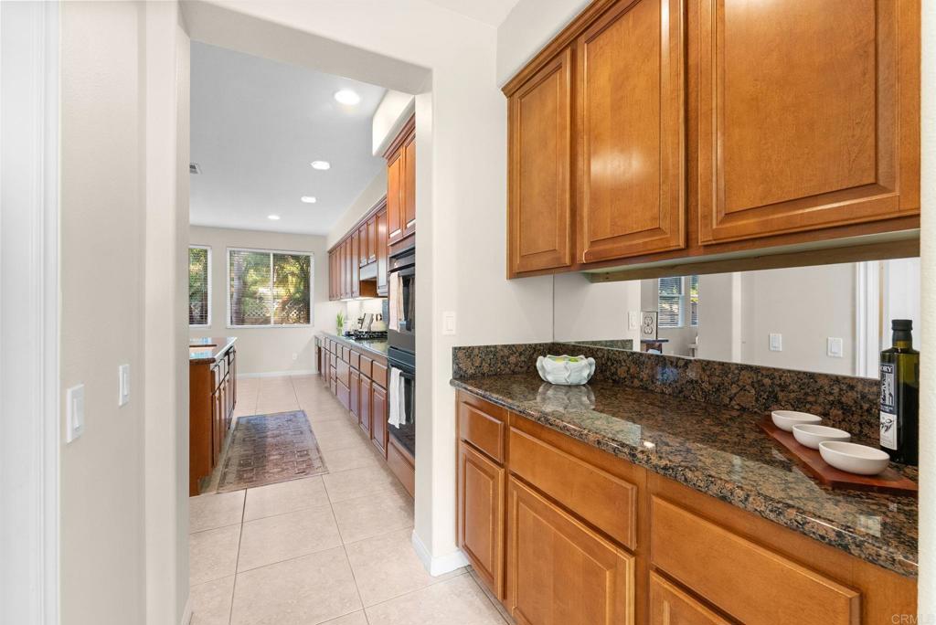 6584 Coneflower Drive Property Photo 18