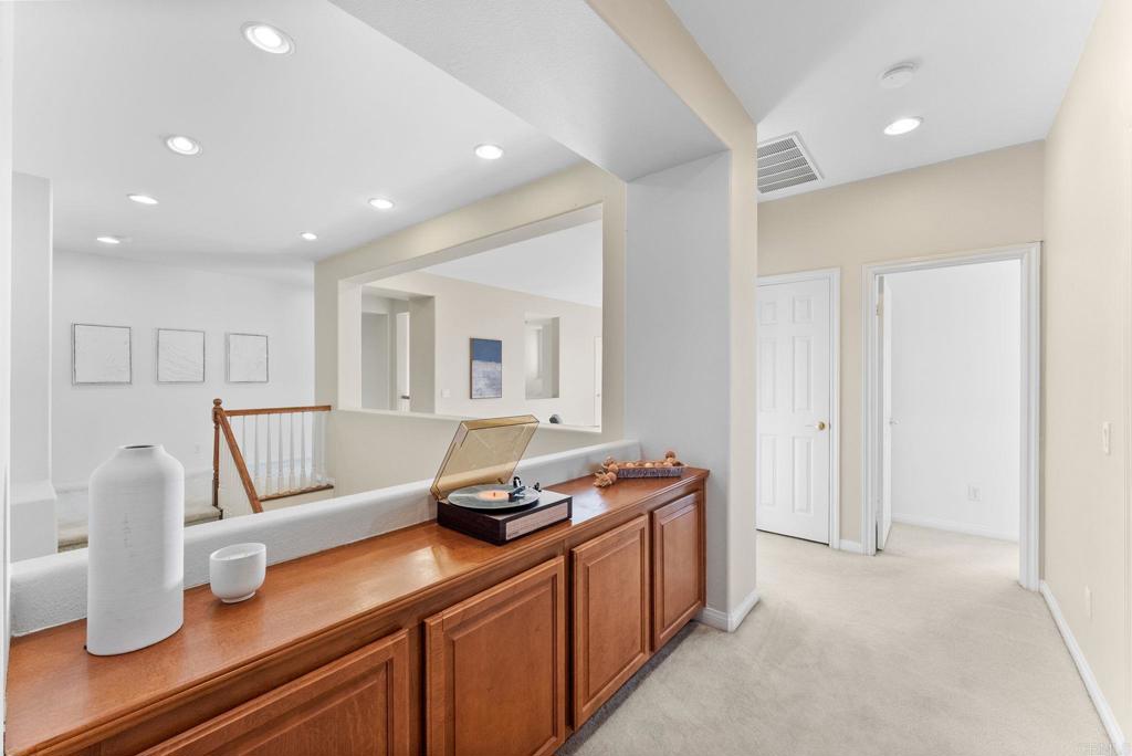 6584 Coneflower Drive Property Photo 21