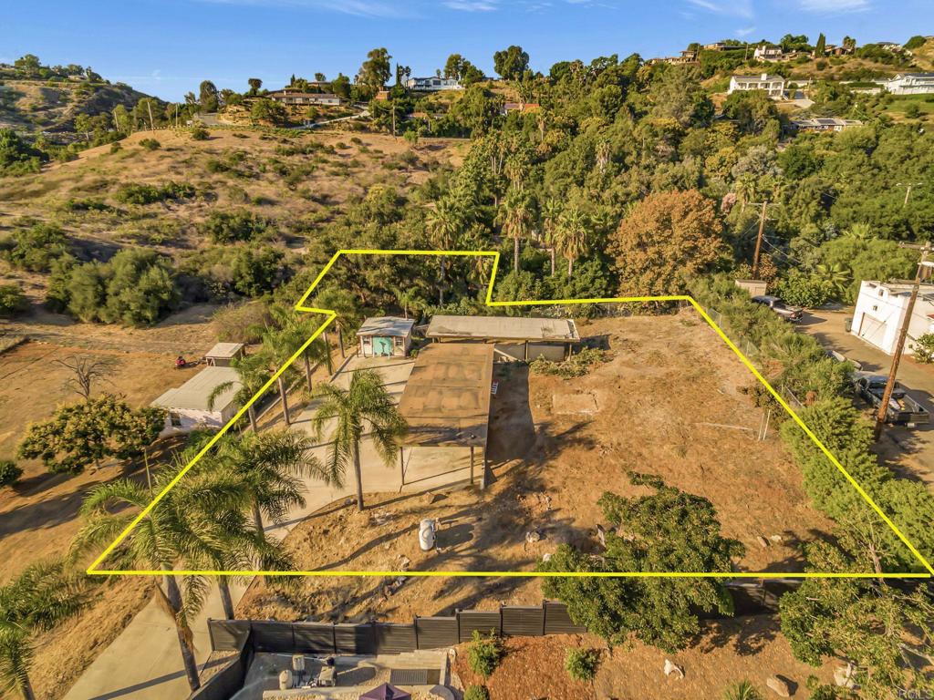 9210 Tropico Drive Property Photo 6
