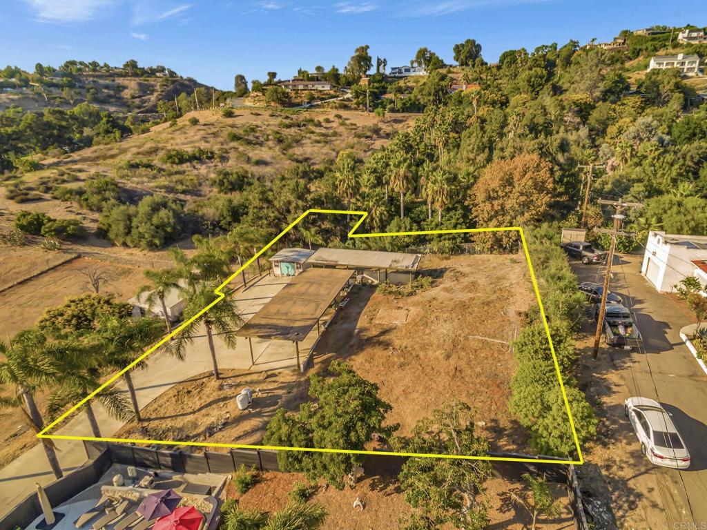 9210 Tropico Drive Property Photo 8