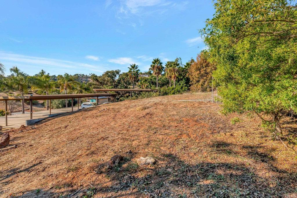 9210 Tropico Drive Property Photo 21