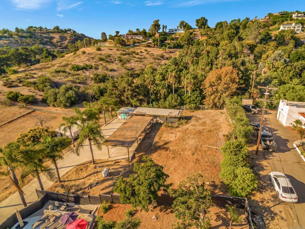 9210 Tropico Drive Property Photo 27