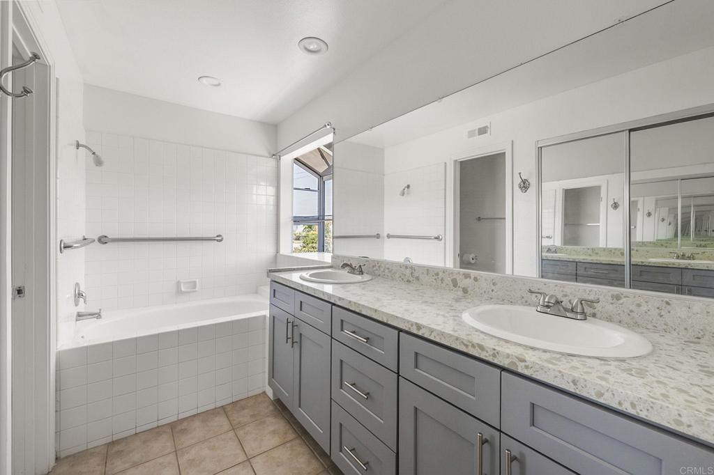 10581 Penridge Street Property Photo 18