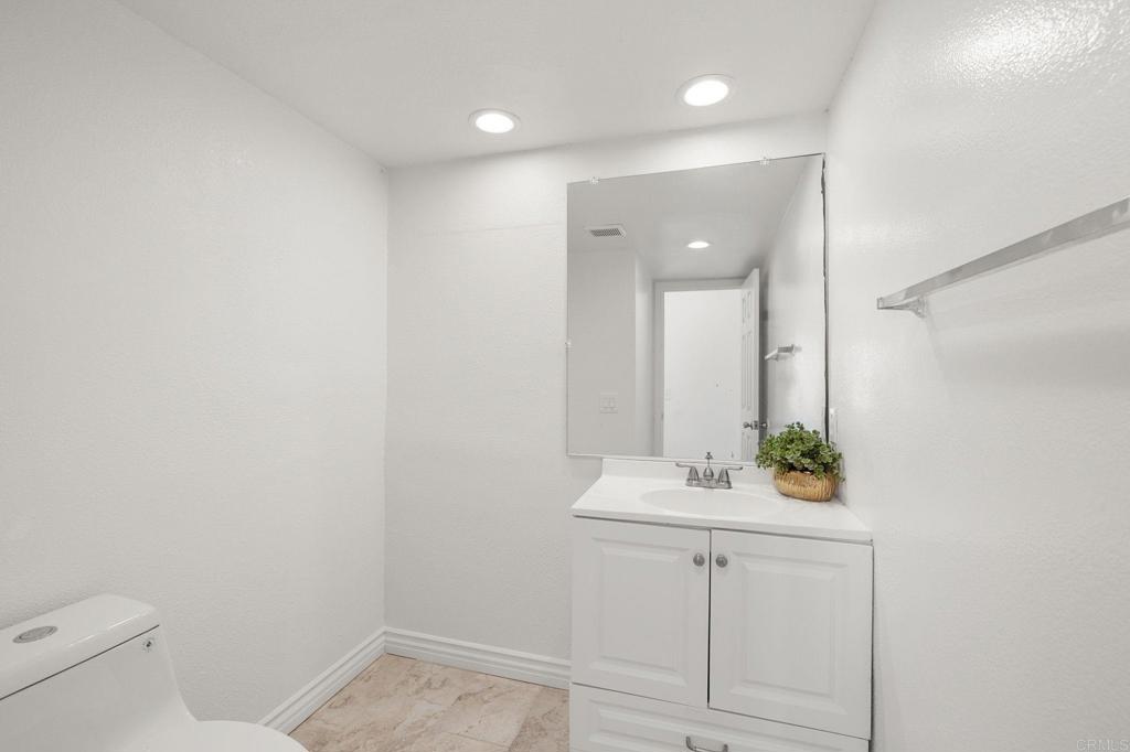 10581 Penridge Street Property Photo 27