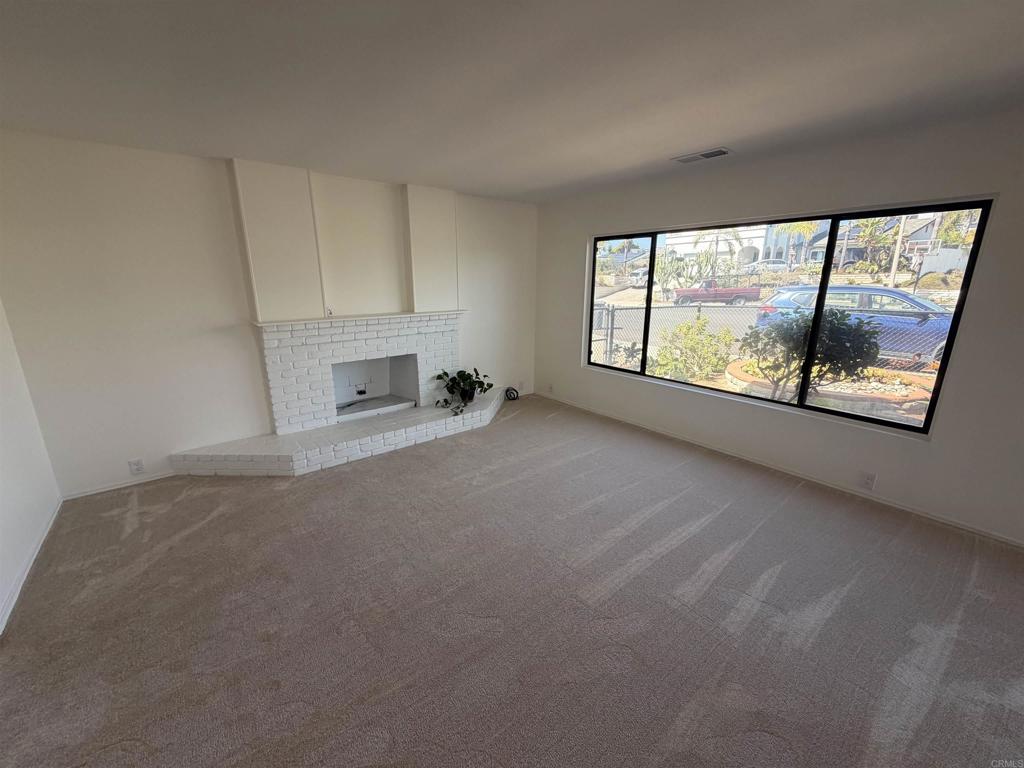 449 Alviso Way Property Photo 33