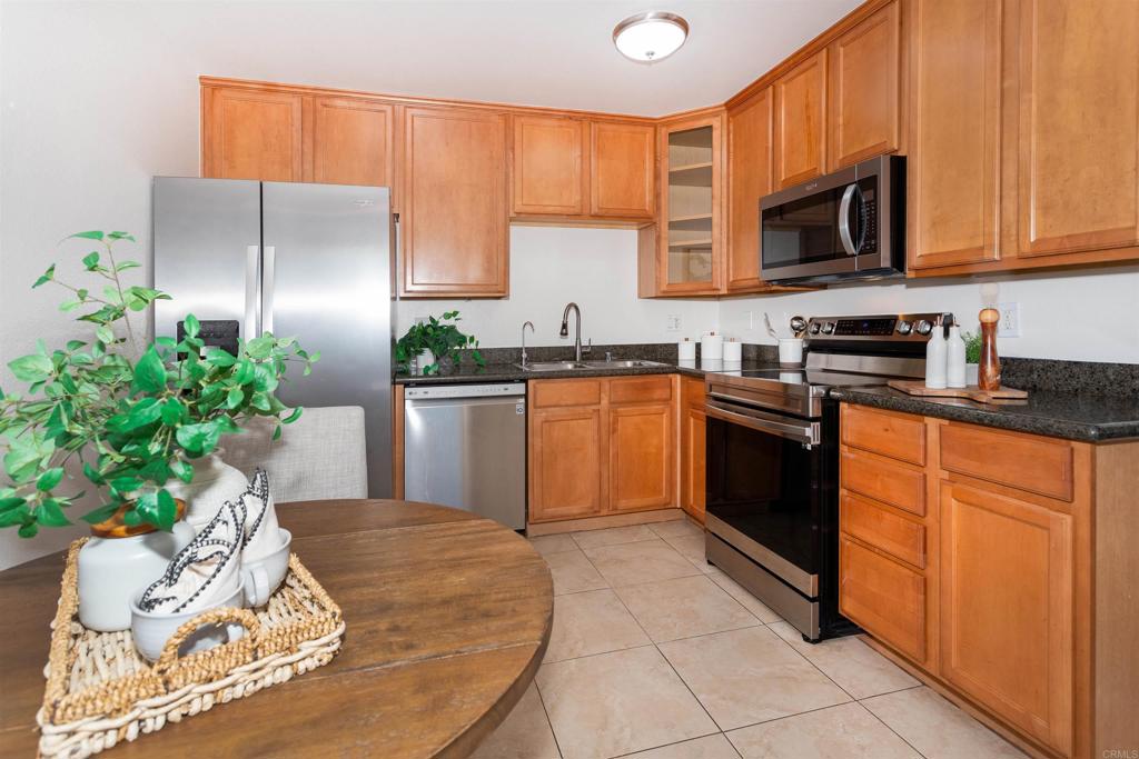 6333 College Grove Way 6102 Property Photo 11