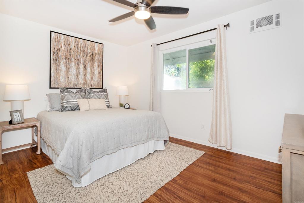 6333 College Grove Way 6102 Property Photo 14