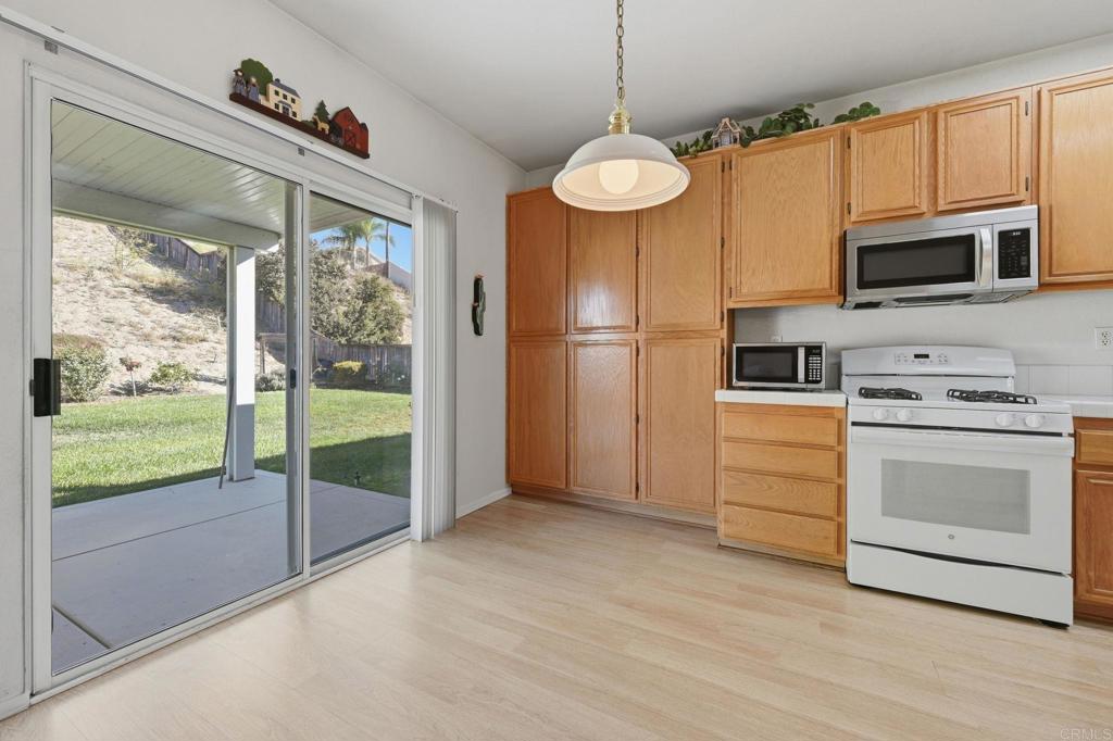 33012 Regina Drive Property Photo 15