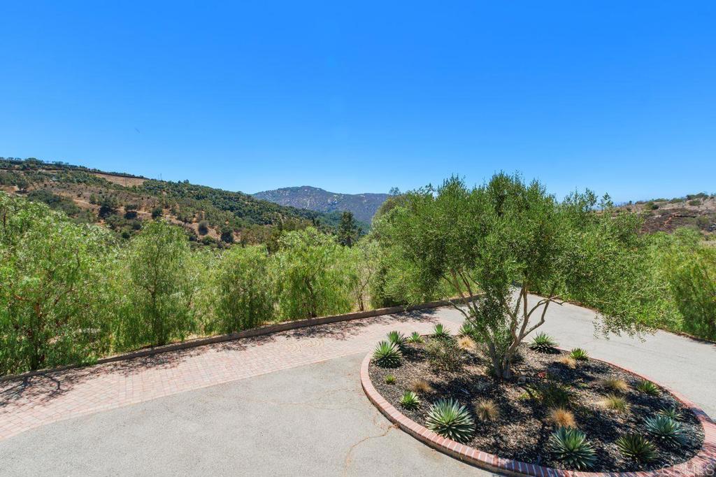 10483 Couser Way Property Photo 33