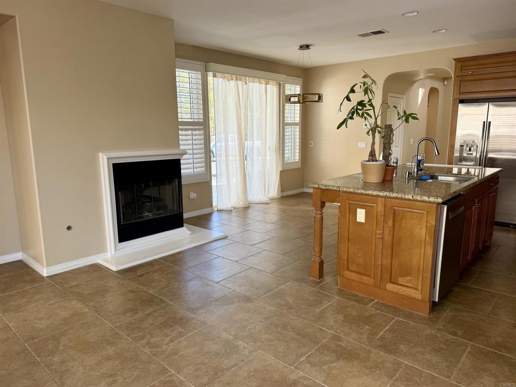 5640 Shasta Daisy Trail Property Photo 8